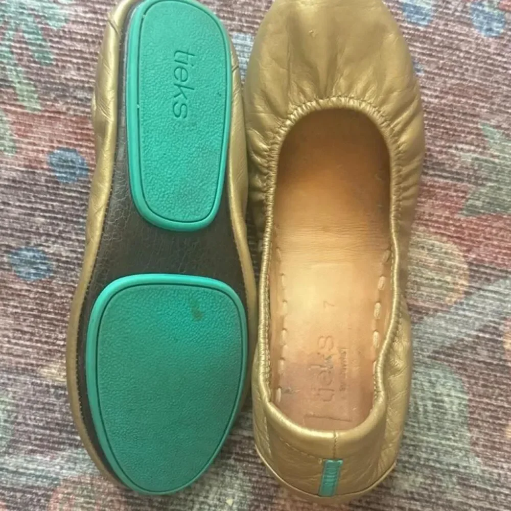 Unbranded Women's Gold and Green Ballet-shoes